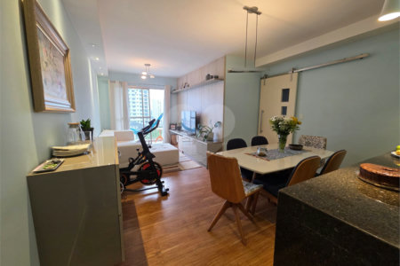 Apartamento à venda com 2 quartos, sendo 1 suíte, em Santana, São Paulo, SP
