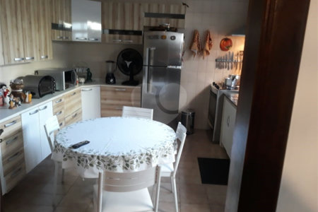 Casa à venda com 4 suítes em Vila Oliveira, Mogi das Cruzes, SP