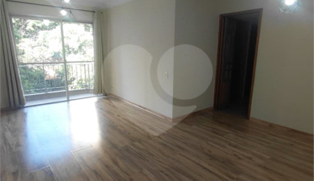 Apartamento para alugar com 4 quartos, sendo 1 suíte, em Vila Sônia, São Paulo, SP