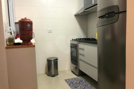 Casa à venda com 2 suítes no condomínio martinha, São Paulo - SP