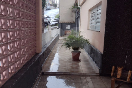 Sobrado à venda com 6 quartos, sendo 1 suíte, em Vila Medeiros, São Paulo, SP