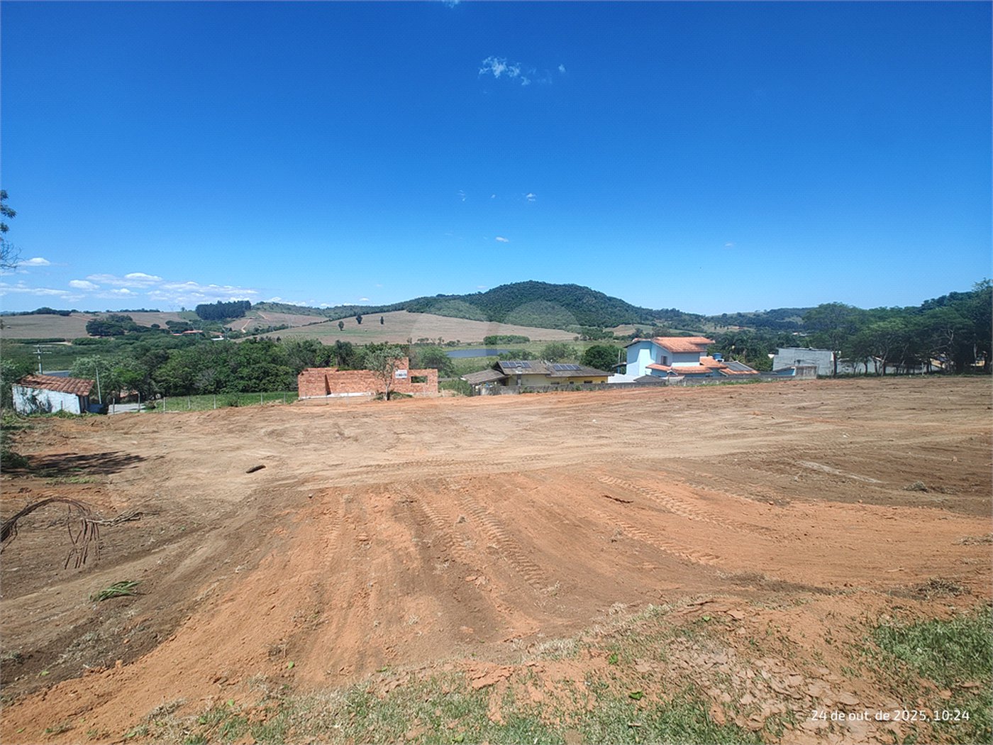 Terreno à venda no condomínio Vila Dom Pedro, Atibaia - SP