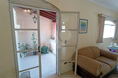 Casa à venda com 4 quartos, sendo 2 suítes,  em Nova Vinhedo, Vinhedo, SP