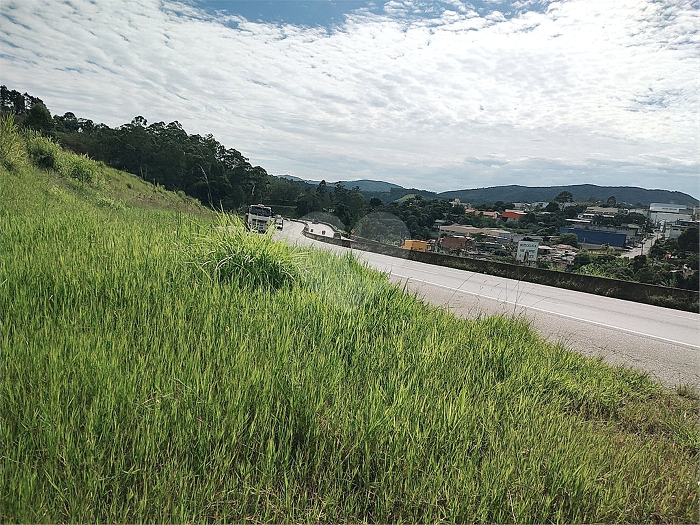 Terreno à venda em Serra da Cantareira, Mairiporã, SP