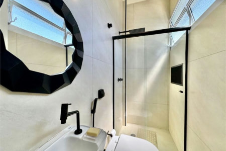 Apartamento Residencial à venda, Pitangueiras, Guarujá - AP0768.