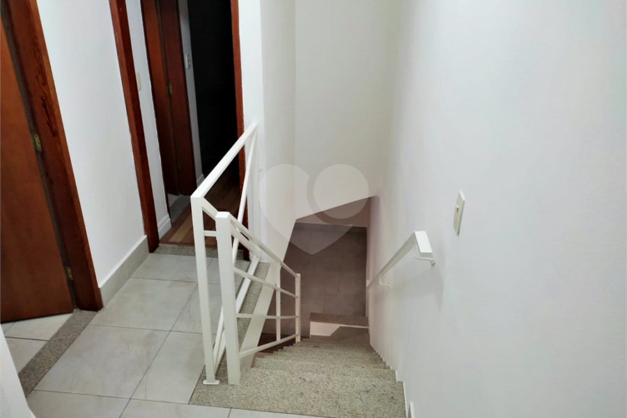 Sobrado à venda com 3 quartos, sendo 1 suíte,  em Vila Medeiros, São Paulo, SP