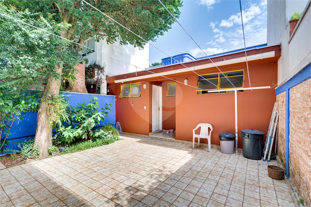 Casa de Vila à venda com 3 quartos, sendo 1 suíte, em Alto da Boa Vista, São Paulo, SP
