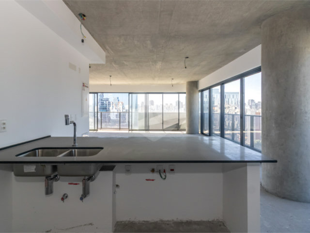 Apartamento à venda com 2 suítes em Vila Olímpia, São Paulo, SP