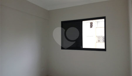 Apartamento para alugar com 2 quartos, sendo 1 suíte,  em Jardim Carambeí, São Roque, SP