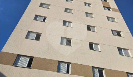 Apartamento à venda com 3 quartos, sendo 1 suíte,  no Centro, Poá, SP