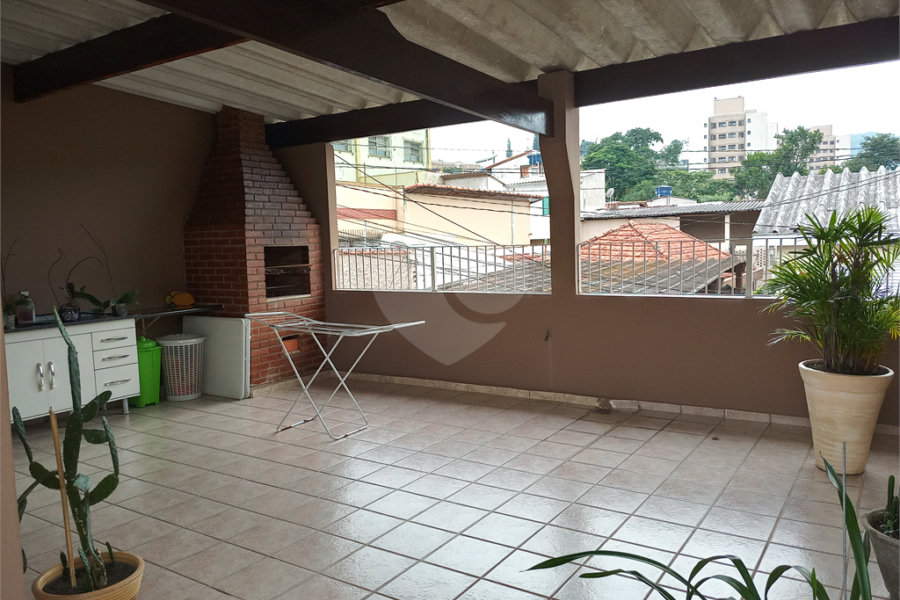 Sobrado à venda com 4 quartos em Horto, São Paulo, SP