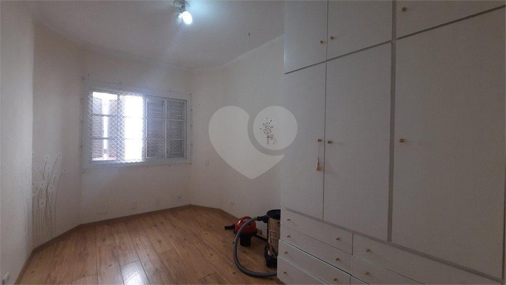Casa de Vila à venda com 4 quartos, sendo 2 suítes, em Granja Julieta, São Paulo, SP