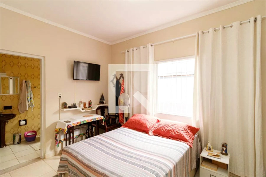Casa à venda com 4 quartos, sendo 1 suíte, em Jaçanã, São Paulo, SP