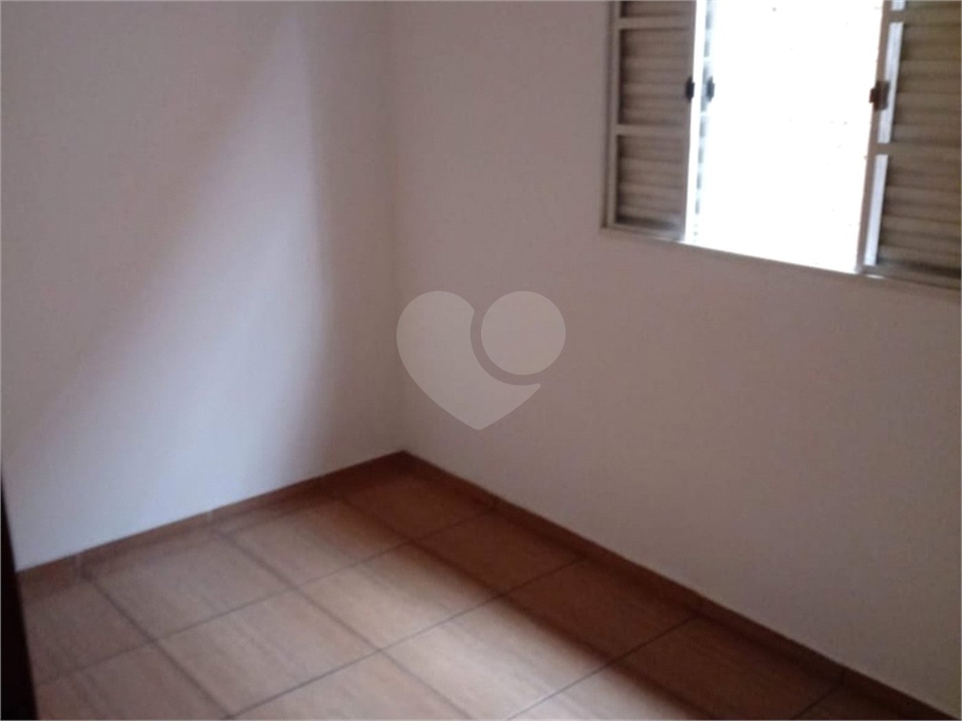 Casa à venda com 3 quartos em Jardim Santa Lúcia, Sorocaba, SP