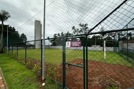 Casa à venda com 2 quartos no condomínio Vila das Paineiras, Suzano - SP