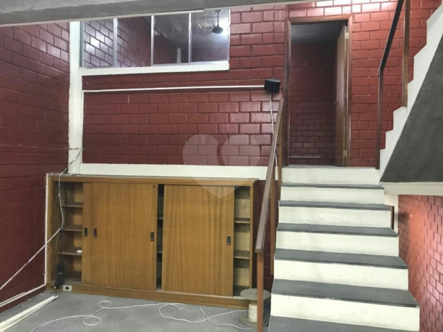 Sobrado à venda ou para alugar com 3 quartos em Vila Mariana, São Paulo, SP
