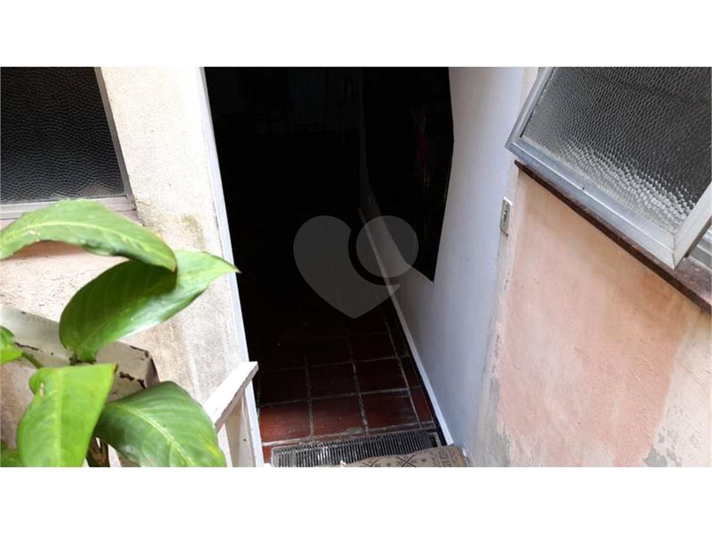 Casa à venda ou para alugar com 5 quartos, sendo 1 suíte, em Vila Romero, São Paulo, SP