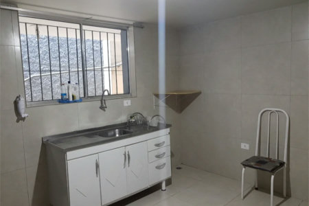 Sobrado à venda com 3 quartos, sendo 1 suíte, em Jardim Helga, São Paulo, SP