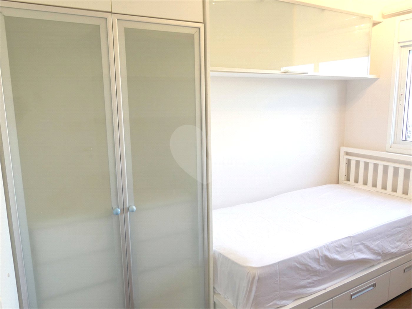 Apartamento para alugar com 3 quartos, sendo 1 suíte, em Vila Olímpia, São Paulo, SP