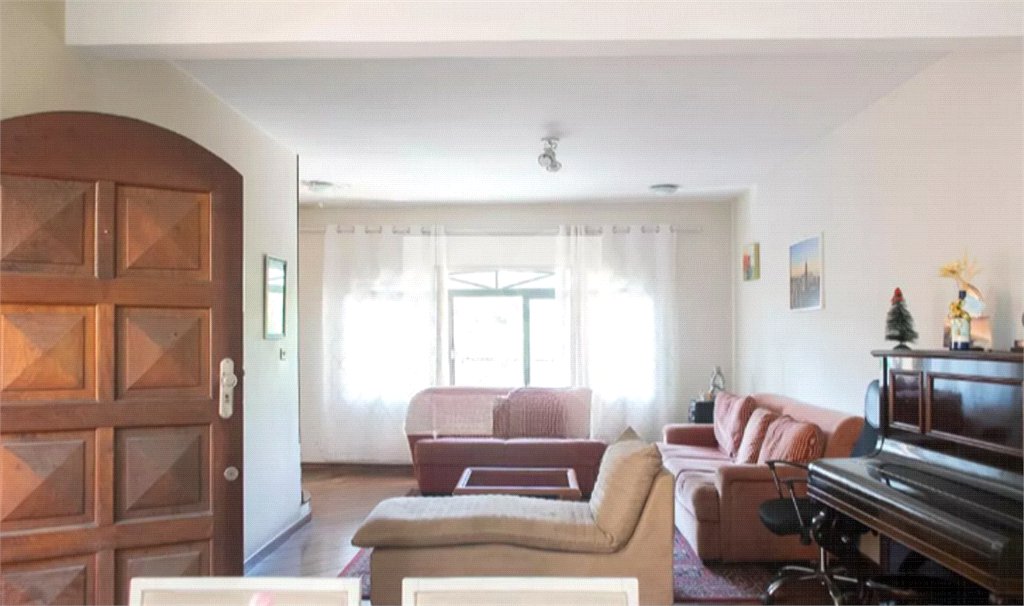 Casa de Vila à venda com 3 suítes em Santana, São Paulo, SP