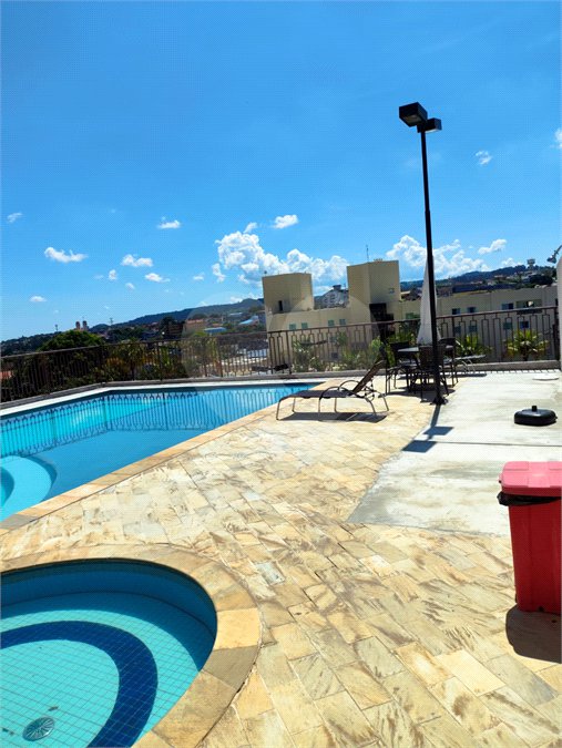 Apartamento à venda com 3 quartos, sendo 1 suíte,  em Pinheirinho, Vinhedo, SP
