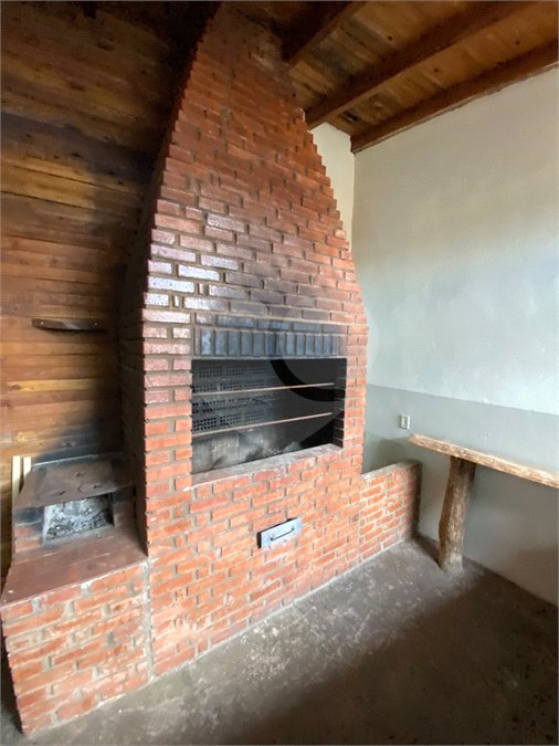 Casa para alugar com 3 quartos, sendo 1 suíte, em Parque das Aroeiras, Ponta Porã, MS