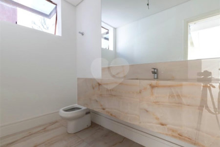 Casa à venda com 4 suítes no condomínio Porto Fino, São Paulo - SP