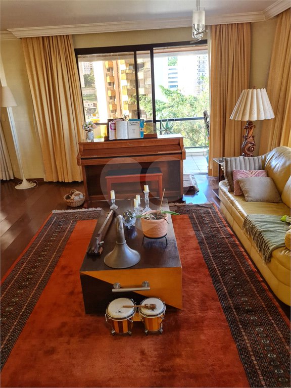 Apartamento à venda com 3 suítes em Vila Andrade, São Paulo, SP