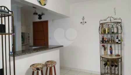 Apartamento à venda com 2 quartos, sendo 1 suíte, em Aviação, Praia Grande, SP