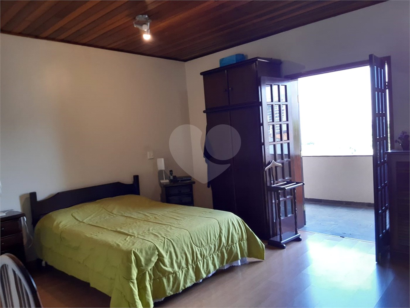 Sobrado à venda com 4 suítes em Santana, São Paulo, SP