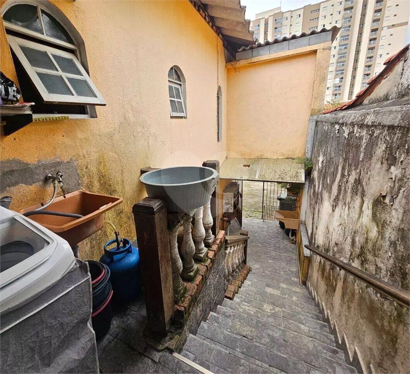 Casa Térrea à venda com 3 quartos, sendo 1 suíte, no Centro, Poá, SP