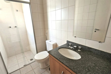 Apartamento para alugar com 3 quartos, sendo 1 suíte, em Alto da Boa Vista, São Paulo, SP