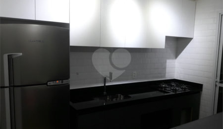 Apartamento à venda com 2 quartos, sendo 1 suíte,  em Vila Guilherme, São Paulo, SP