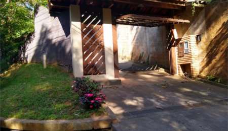 Sobrado à venda com 4 quartos, sendo 2 suítes,  em Serra da Cantareira, Mairiporã, SP