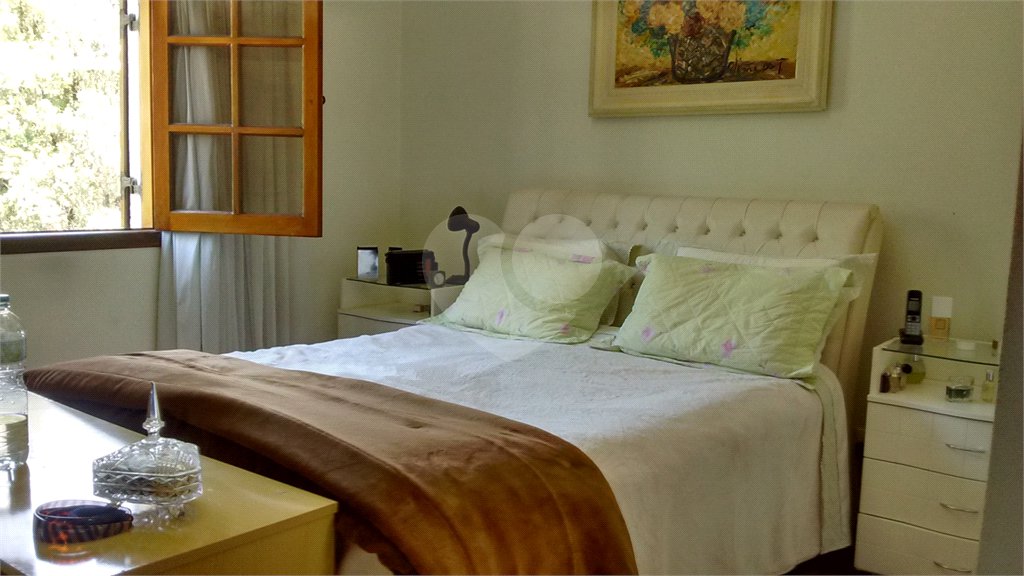 Casa à venda com 5 quartos, sendo 2 suítes, em Horto Florestal, São Paulo, SP