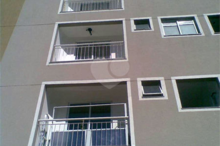 Apartamento à venda com 3 quartos, sendo 1 suíte, em Parque Reboucas, São Paulo, SP