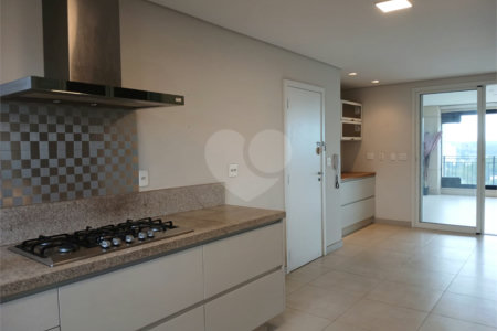 Apartamento à venda com 4 suítes em Anhangabaú, Jundiaí, SP