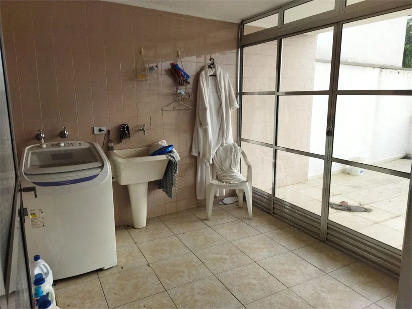 Casa à venda ou para alugar com 4 quartos, sendo 1 suíte, em Sumarezinho, São Paulo, SP