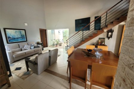 Casa à venda com 3 suítes em Chácara Areal, Indaiatuba, SP