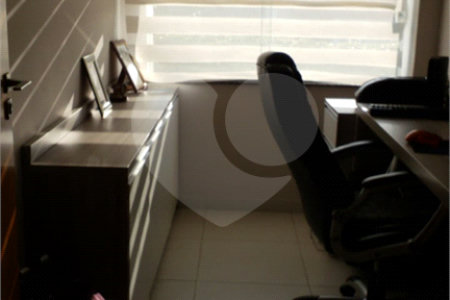 Casa à venda com 4 suítes no condomínio Aruã, Mogi das Cruzes - SP