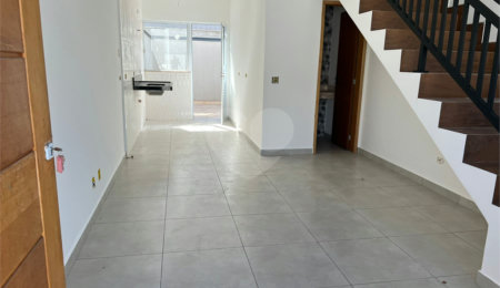 Casa à venda com 2 quartos no condomínio Viva Bem Cajamar, Cajamar - SP