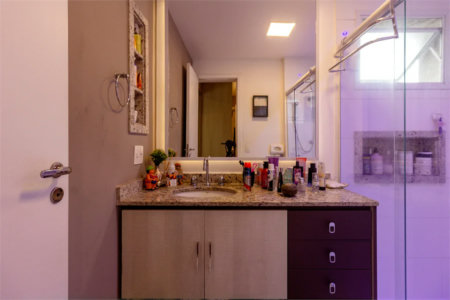 Apartamento à venda com 3 suítes em Parque Reboucas, São Paulo, SP