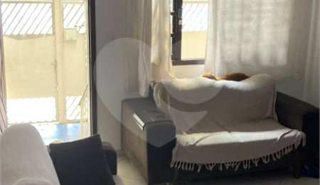 Casa à venda com 3 quartos em Jardim Santa Mena, Guarulhos, SP