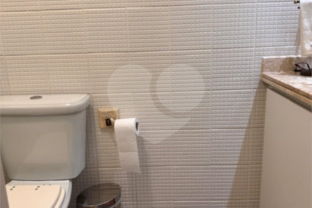 Apartamento à venda com 3 quartos, sendo 1 suíte, em Indianópolis, São Paulo, SP