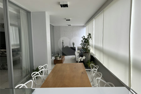 Apartamento à venda ou para alugar com 2 suítes em Água Branca, São Paulo, SP