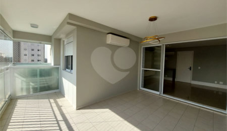 Apartamento à venda com 3 quartos, sendo 1 suíte,  em Vila Leopoldina, São Paulo, SP