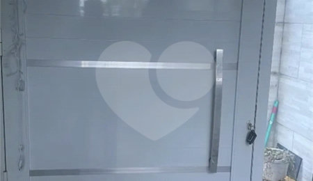 Apartamento à venda com 2 quartos em Chora Menino, São Paulo, SP
