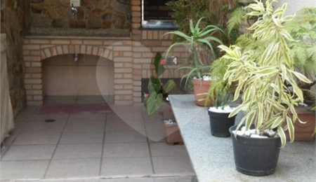 Sobrado à venda com 4 suítes em Vila Carrão, São Paulo, SP