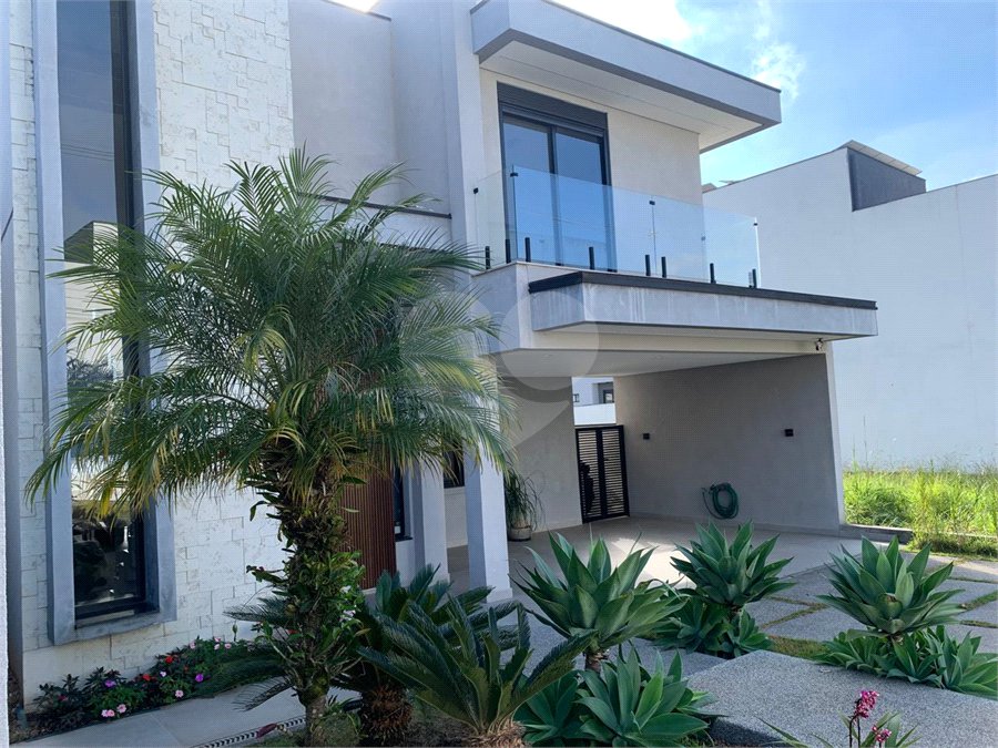 Casa para alugar com 3 suítes no condomínio Mosaico Essence, Mogi das Cruzes - SP