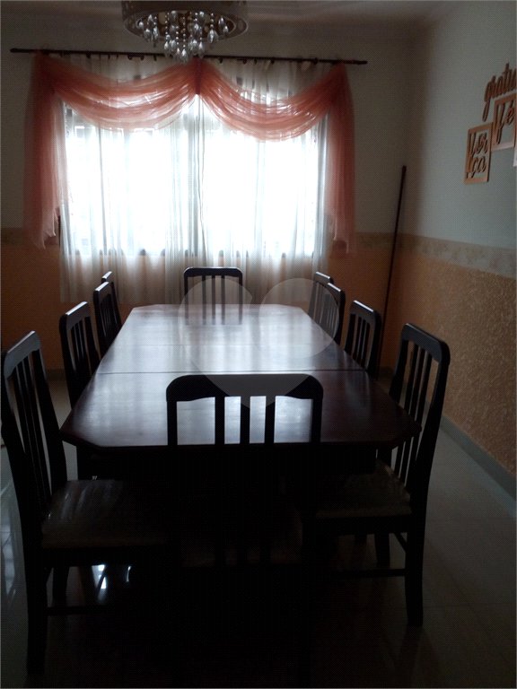 Chácara à venda com 3 quartos, sendo 1 suíte,  em Conjunto Habitacional Brás Cubas, Mogi das Cruzes, SP